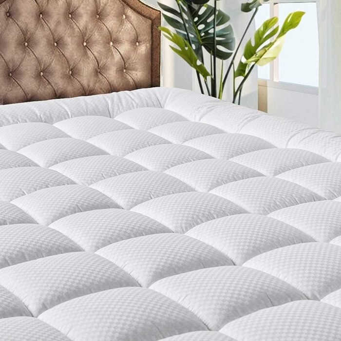 Bedding Quilted Fitted Full Mattress Pad Cooling Breathable Fluffy Soft Mattress Pad Stretches up to 21 Inch Deep, Full Size, White, Mattress Topper Mattress Protector