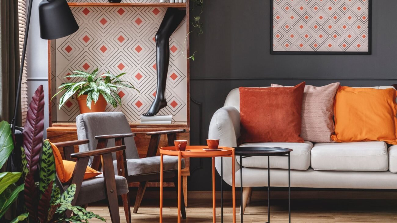How to Make a Small Room Look Larger
