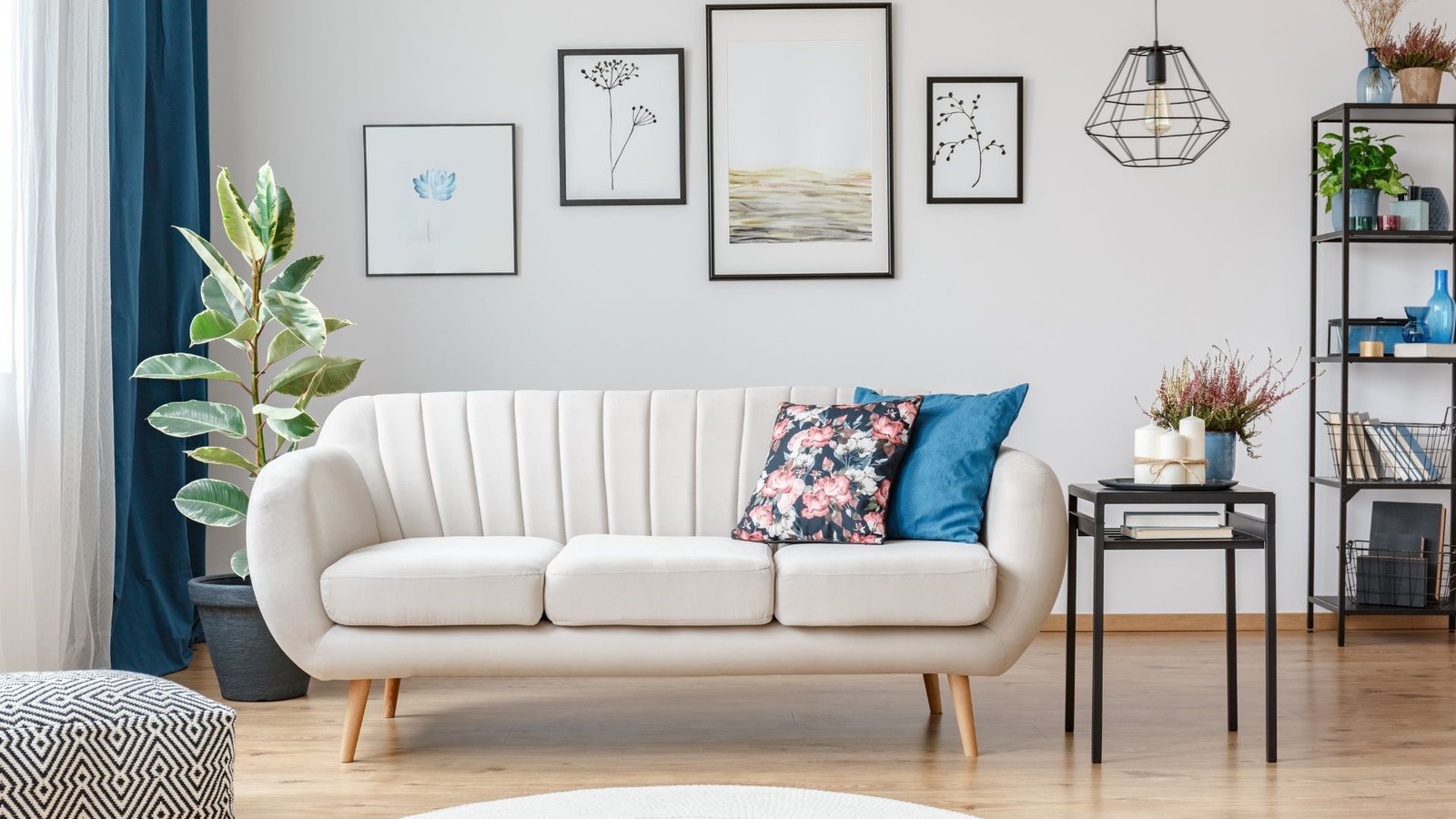 How to Make a Small Room Look Larger