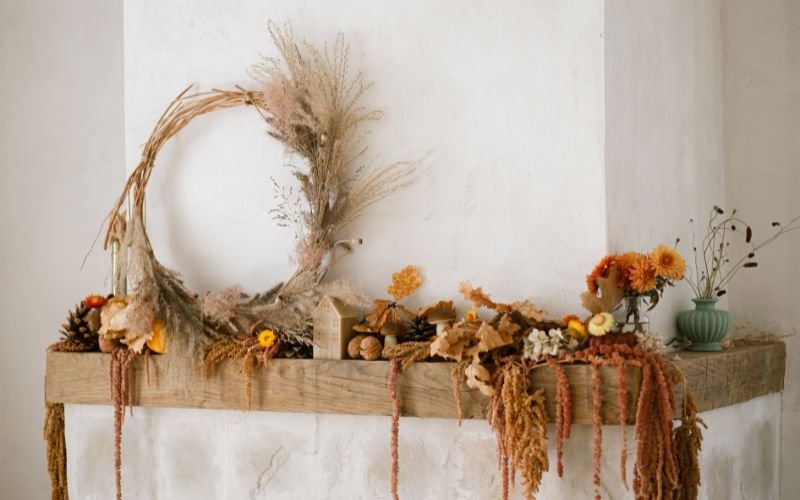 10 Must-Have Fall Mantel Decor Ideas