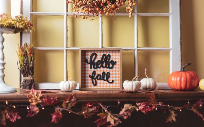10 Must-Have Fall Mantel Decor Ideas