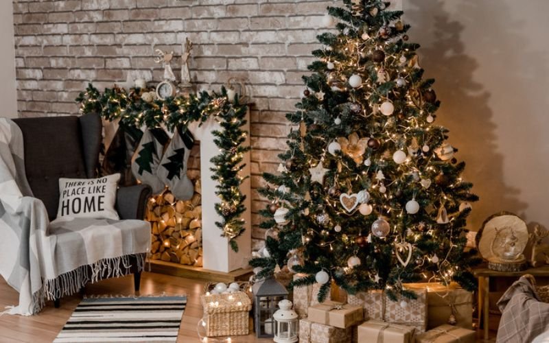 Christmas Tree Decorating Ideas