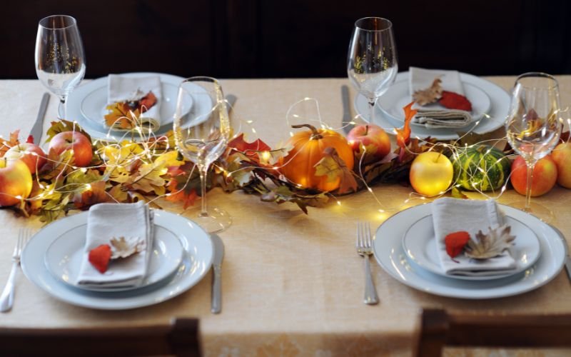 Decorate a Table for Thanksgiving Dinner