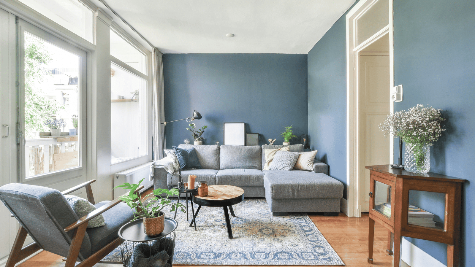 Blue and White Decor Ideas