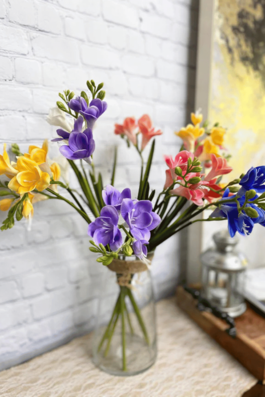 Fresh Floral Spring Decor Ideas